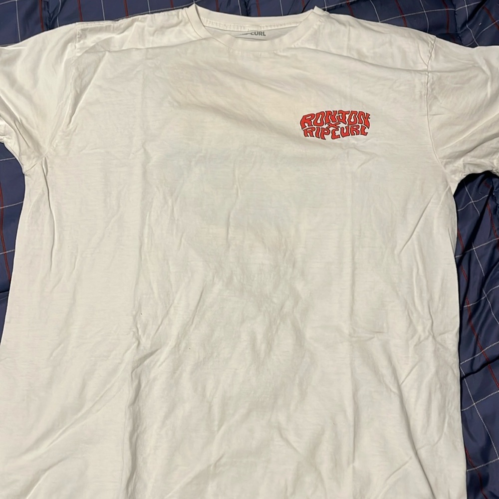 RON JON T-SHIRT
SIZE L
WHITE